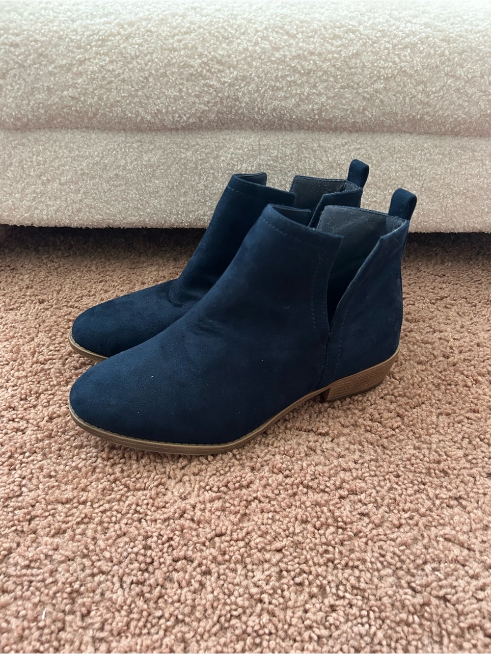 Women's Navy Suede Chelsea Ankle Boots Size 9